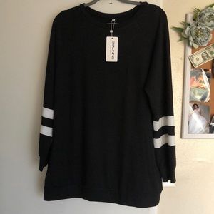Dolnine Long Sleeve Tee with Arm Stripes